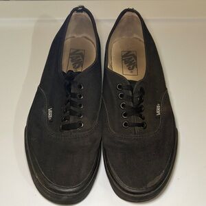 Vans Men's Classic Black Sneakers size 7
